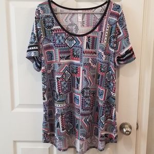 LulaRoe Classic T